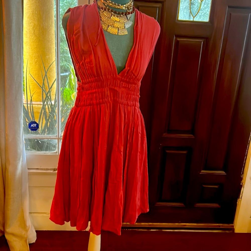 V neck crinkled dress